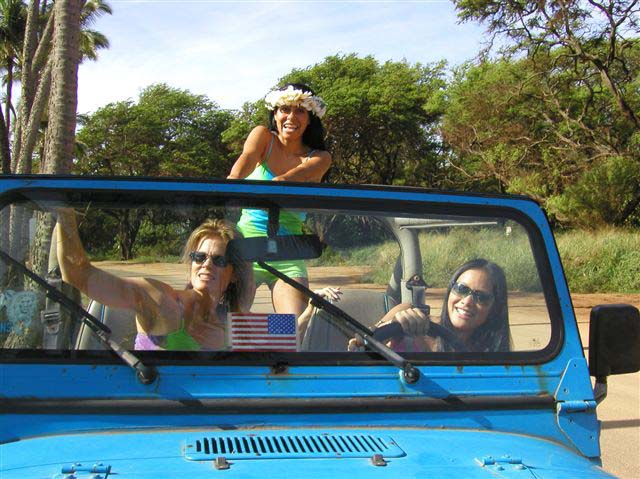 Just another curve on the road to Hana!