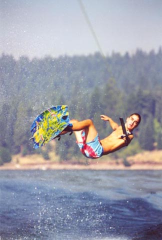 From this angle the sun is sinking in the... north!